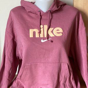 NIKE Sportswear DesertBerry Club Fleece Women's Oversized Cropped Graphic Hoodie